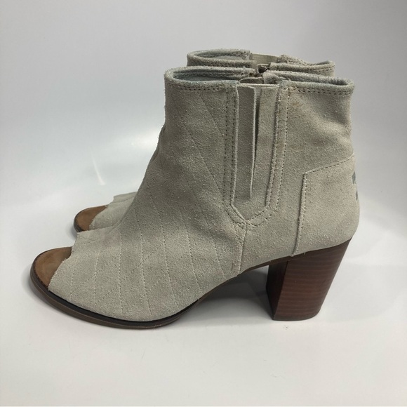 Toms gray peep Toe Heels size10 - Picture 4 of 9